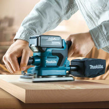 Load image into Gallery viewer, DBO381 18V LXT® Brushless Cordless Finishing Sander